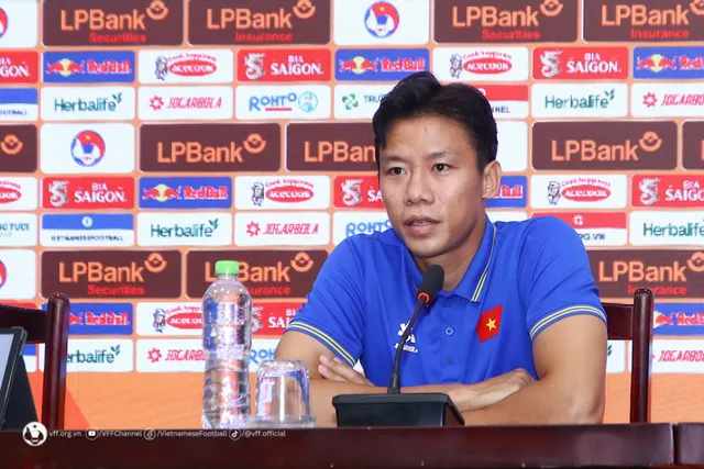 HLV Kim Sang-sik: Quan trọng là không sợ hãi, tiến lên và giành kết quả tốt nhất có thể - Ảnh 2.